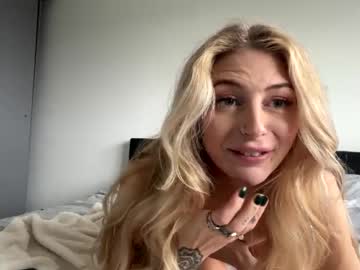 cam girl porn cheekyleiigh image #7043779