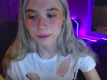 cam girl porn holymollylight image #90284