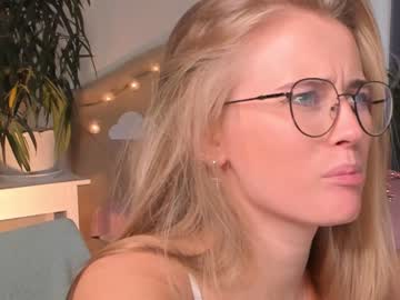 cam girl porn linellali image #2636229