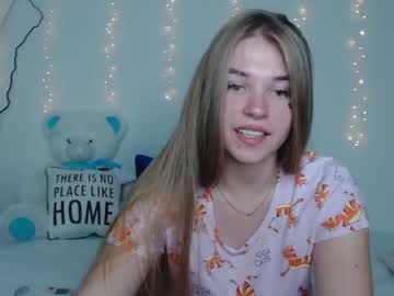 cam girl porn little__cherrry image #2518555