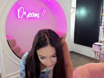 cam girl porn ashlyeroberts1 image #1508707