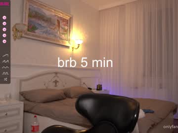 cam girl porn jannetfox image #2208799