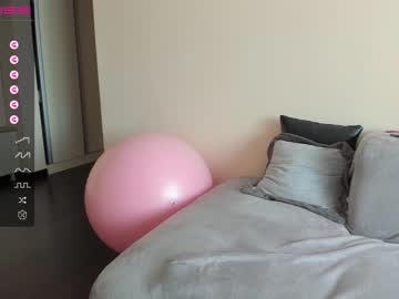 cam girl porn emilymilf__ image #4668049
