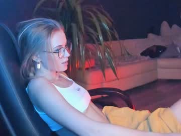 cam girl porn linellali image #2989225