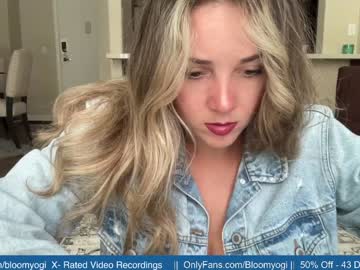 cam girl porn bloomyogi image #4219302