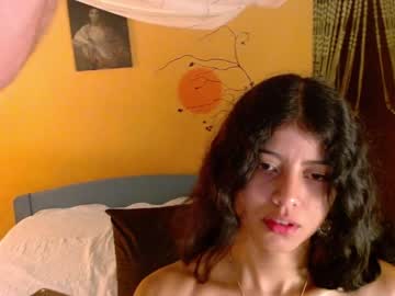 cam couple porn minikunis image #4999869