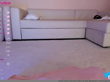 cam girl porn hollyextra image #3698294