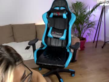 cam girl porn naughtyrider69 image #2447006