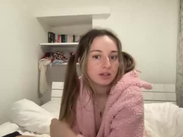 cam girl porn lilmills image #1060288
