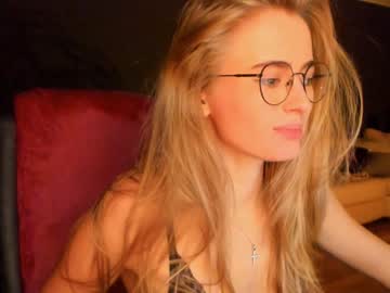 cam girl porn linellali image #2959356