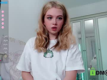 cam girl porn small_blondee image #3452091