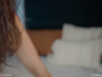 cam girl porn alejastorm image #5287654