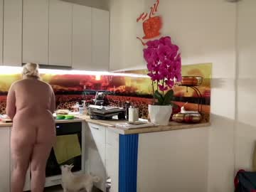 cam girl porn kiradivine image #6727236