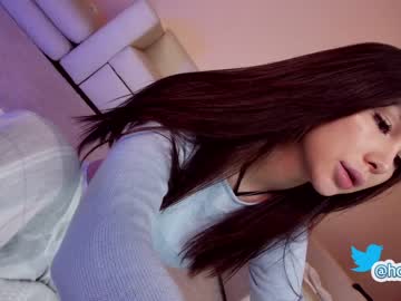 cam girl porn hollyextra image #3068981