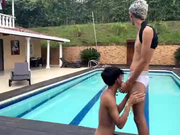 cam man porn frat_house image #1238313