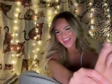 cam girl porn ari_02 image #5030749