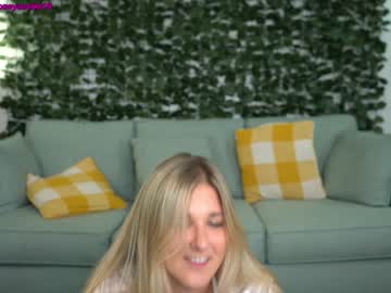 cam girl porn 19honeysuckle image #2417740