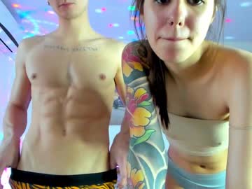 cam couple porn skinnnkiss image #1645417