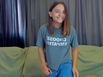 cam girl porn karalyons image #4851192