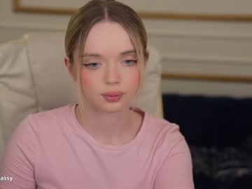 cam girl porn kira0541 image #6928483
