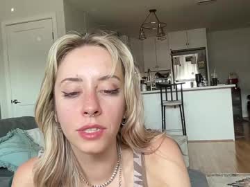 Cam for lilysirenblue