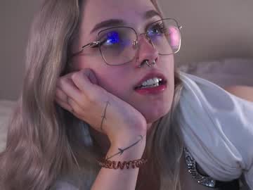 cam girl porn elinacherry image #7022706