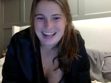 cam girl porn carolinakiss14 image #3278560