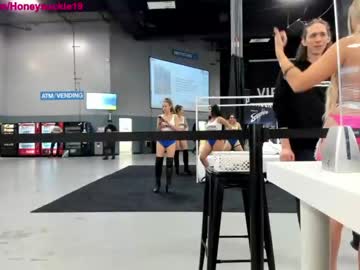 cam girl porn 19honeysuckle image #339577