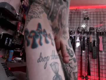 cam man porn tattedtrevorsmith image #1255064