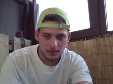 cam man porn roberto_twink1 image #4395296
