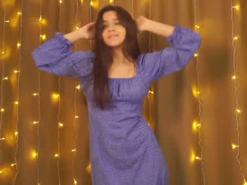 cam girl porn helenmoors image #4377349