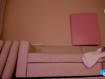 cam girl porn hollyextra image #5414590