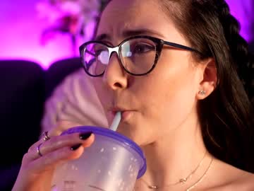 cam girl porn littlee33 image #3591421