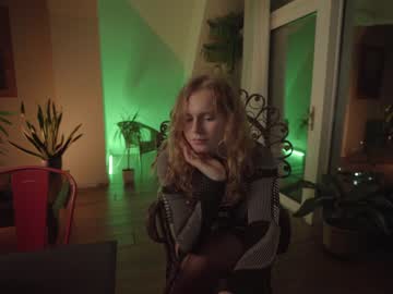 cam girl porn chillwithkira image #807588