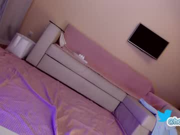 cam girl porn hollyextra image #2917203