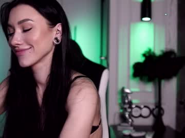 cam girl porn miladenver image #2943428