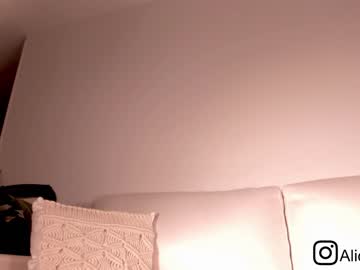 cam girl porn alicia_uwu image #2295138