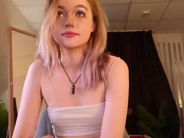 Cam for just_mia_