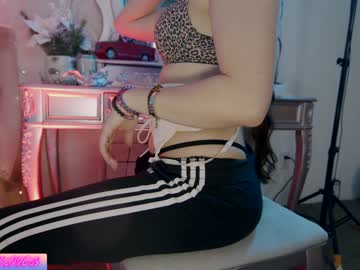 cam girl porn chroniclove image #700790