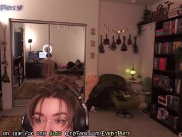 cam girl porn evelynpiers image #4834675