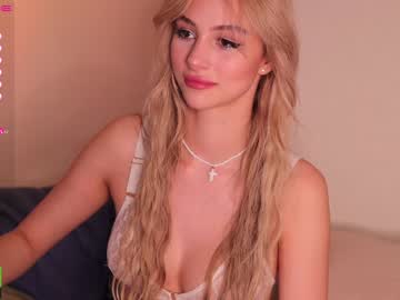 cam girl porn babeholly image #4948477