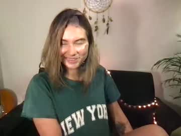 Cam for agatha_villalobos