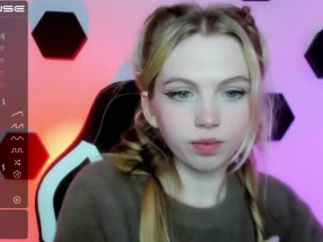 cam girl porn small_blondee image #3965881
