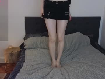 cam girl porn seduced_by_sara image #7014297