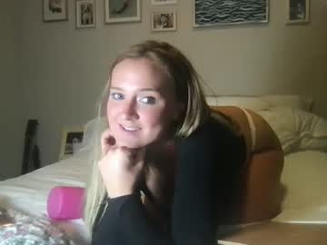 cam girl porn sillyyyolivia331 image #6313978
