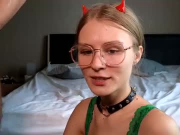cam couple porn ellie_mcqueen image #5784180