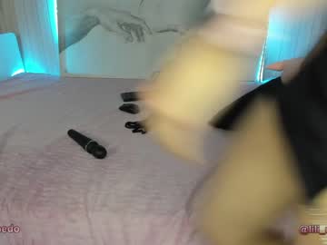 cam girl porn lili_and_niki image #2516674