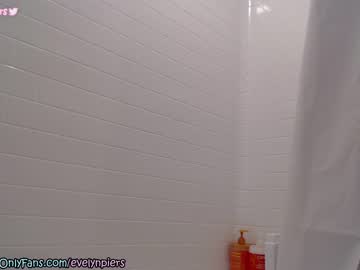 cam girl porn evelynpiers image #4215005