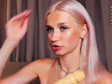 cam couple porn elenawild image #3023472