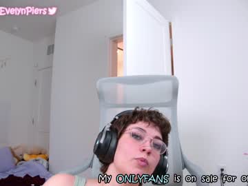 cam girl porn evelynpiers image #1792600